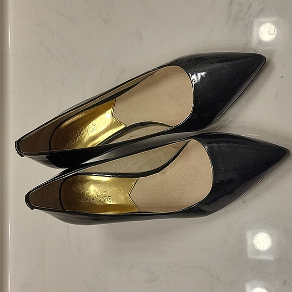 MICHAEL Michael Kors Heels 🖤 - Picture 2 of 7